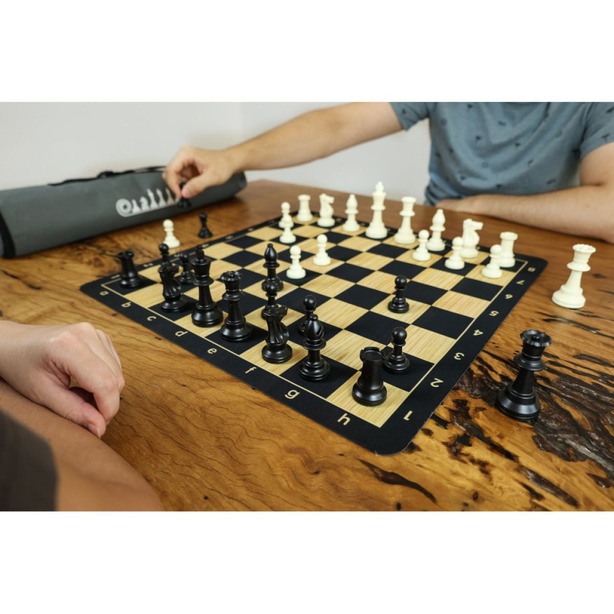 LPG CLUB CHESS SET- BROWN WOODGRAIN