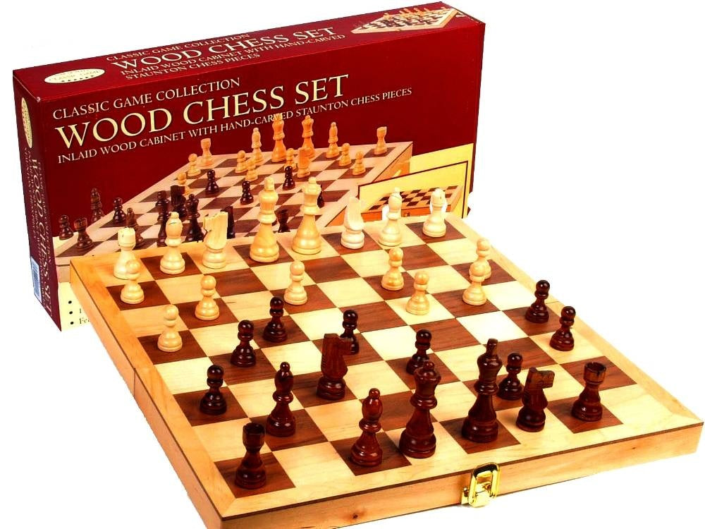 WOOD CHESS SET 15"